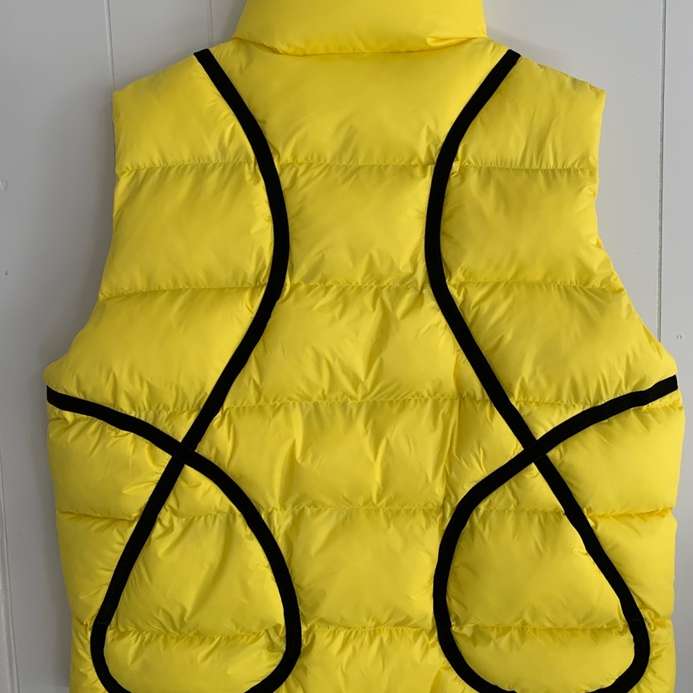 6PM VEST - Picture 3 of 9